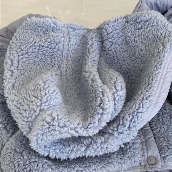 Free Movement jacket - Picture 6 of 8